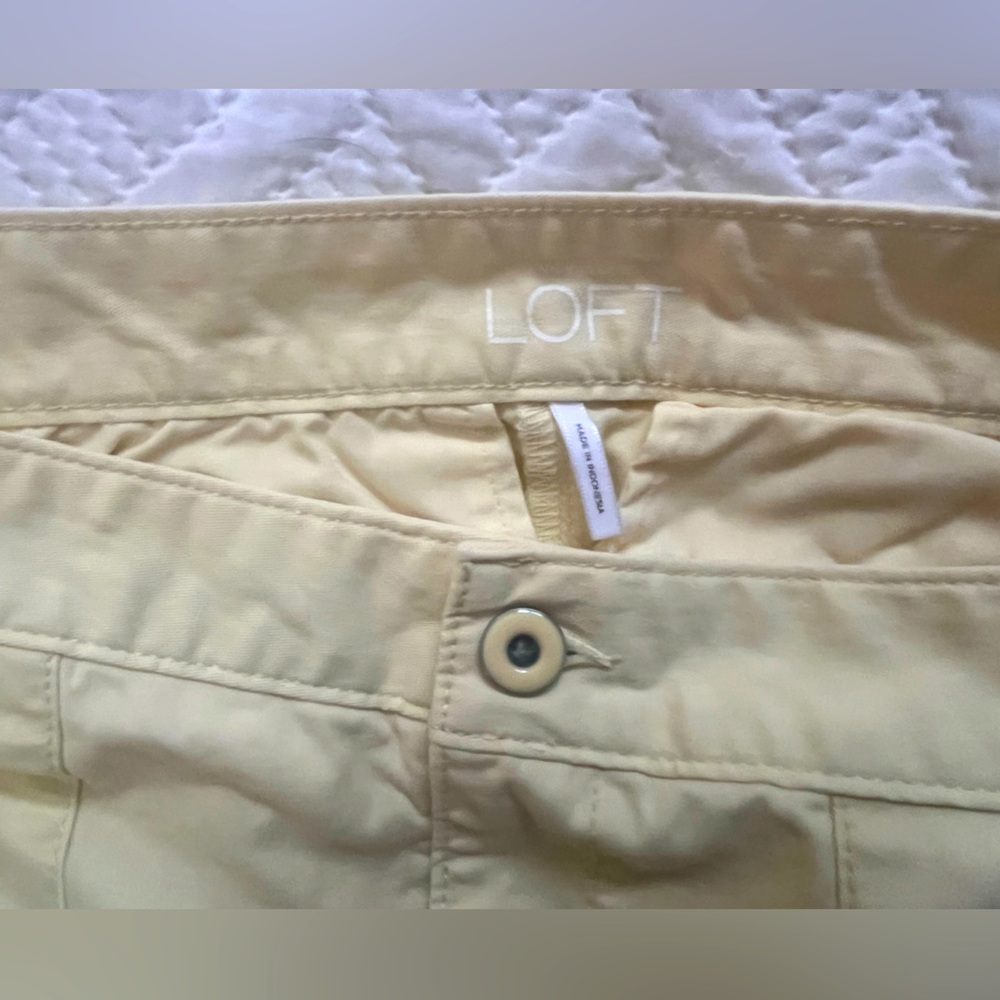 Loft Skirt 💛 - Picture 6 of 7